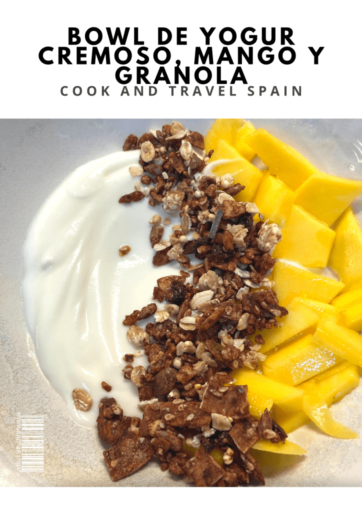 BOWL DE YOGUR CREMOSO, MANGO Y GRANOLA 
Nada más sencillo y más sano para un desayuno delicioso: yogur cremoso kaiku sin lactosa, unas frutas frescas al gusto, y un poco de granola.

Delicioso, muy versátil y ¡veras que es realmente fácil!